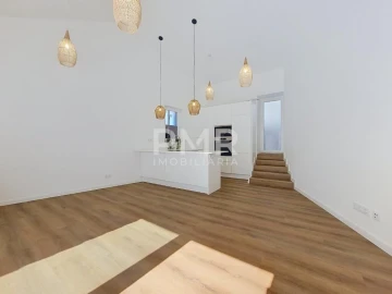 Moradia T2 para Venda em Oeiras e São Julião da Barra, Paço de Arcos e Caxias