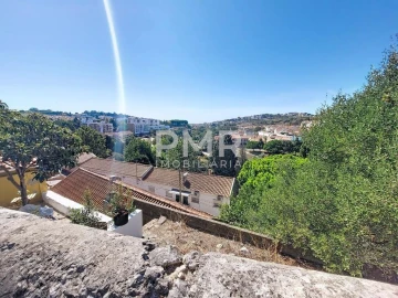 Moradia T2 para Venda em Oeiras e São Julião da Barra, Paço de Arcos e Caxias