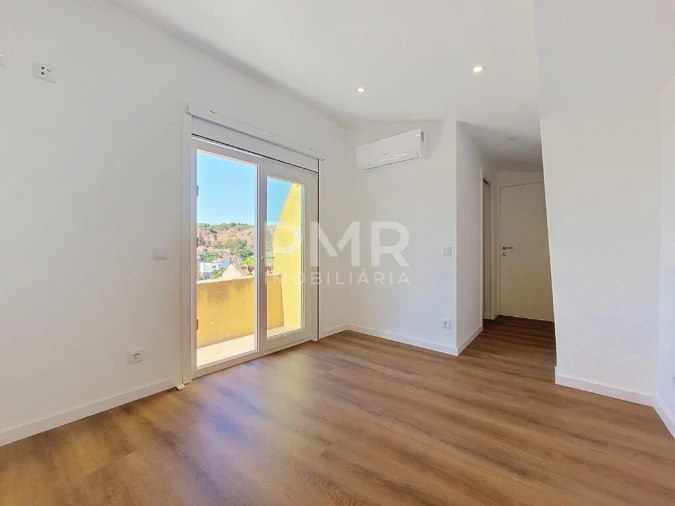 Moradia T2 para Venda em Oeiras e São Julião da Barra, Paço de Arcos e Caxias Foto 14