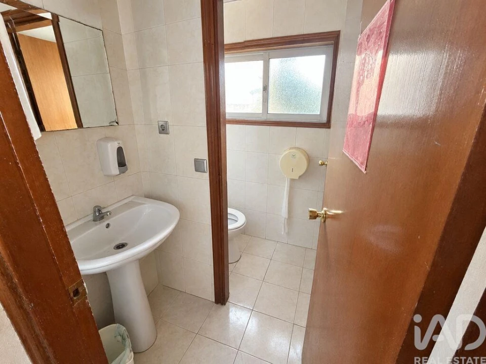Loja para Venda em Subportela, Deocriste e Portela Susã Foto 11