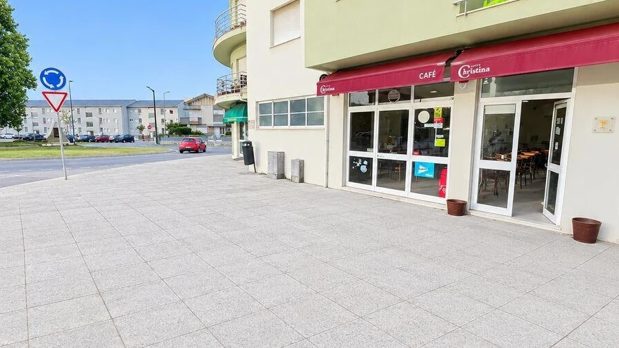 Loja para Venda em Subportela, Deocriste e Portela Susã