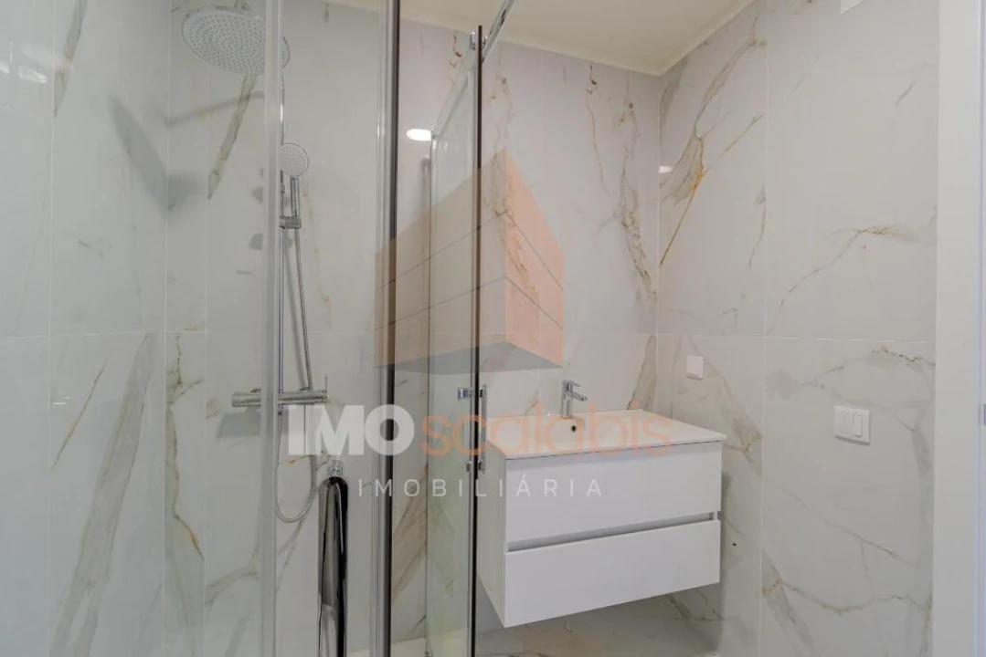 Apartamento T3 para Venda em Romeira e Várzea Foto 34