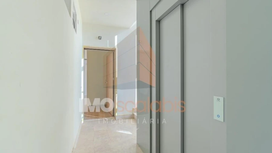 Apartamento T3 para Venda em Romeira e Várzea