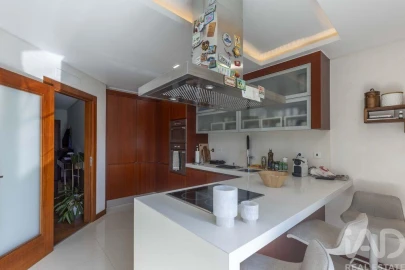 Apartamento T2 para Arrendamento em Pontinha e Famões