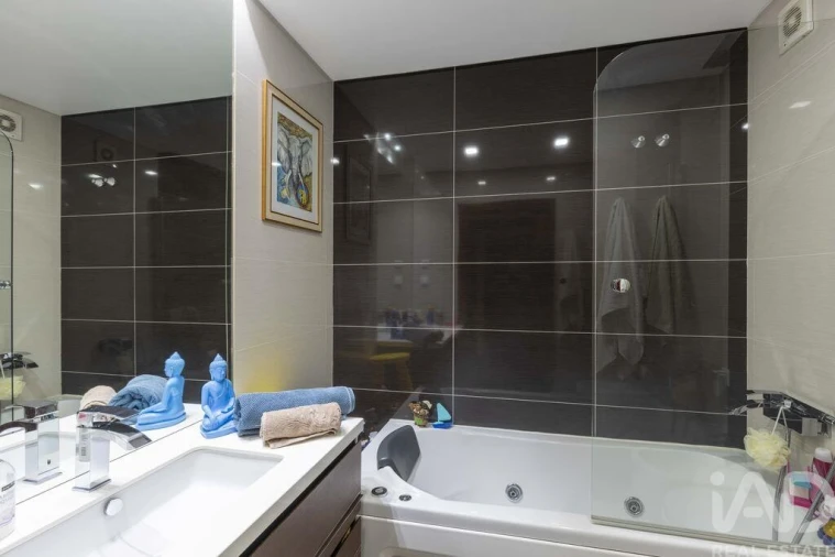Apartamento T2 para Arrendamento em Pontinha e Famões Foto 11