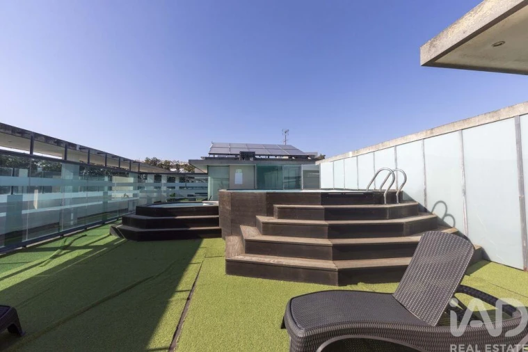 Apartamento T2 para Arrendamento em Pontinha e Famões Foto 15