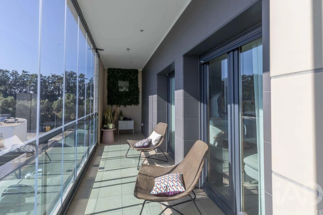 Apartamento T2 para Arrendamento em Pontinha e Famões Foto 12
