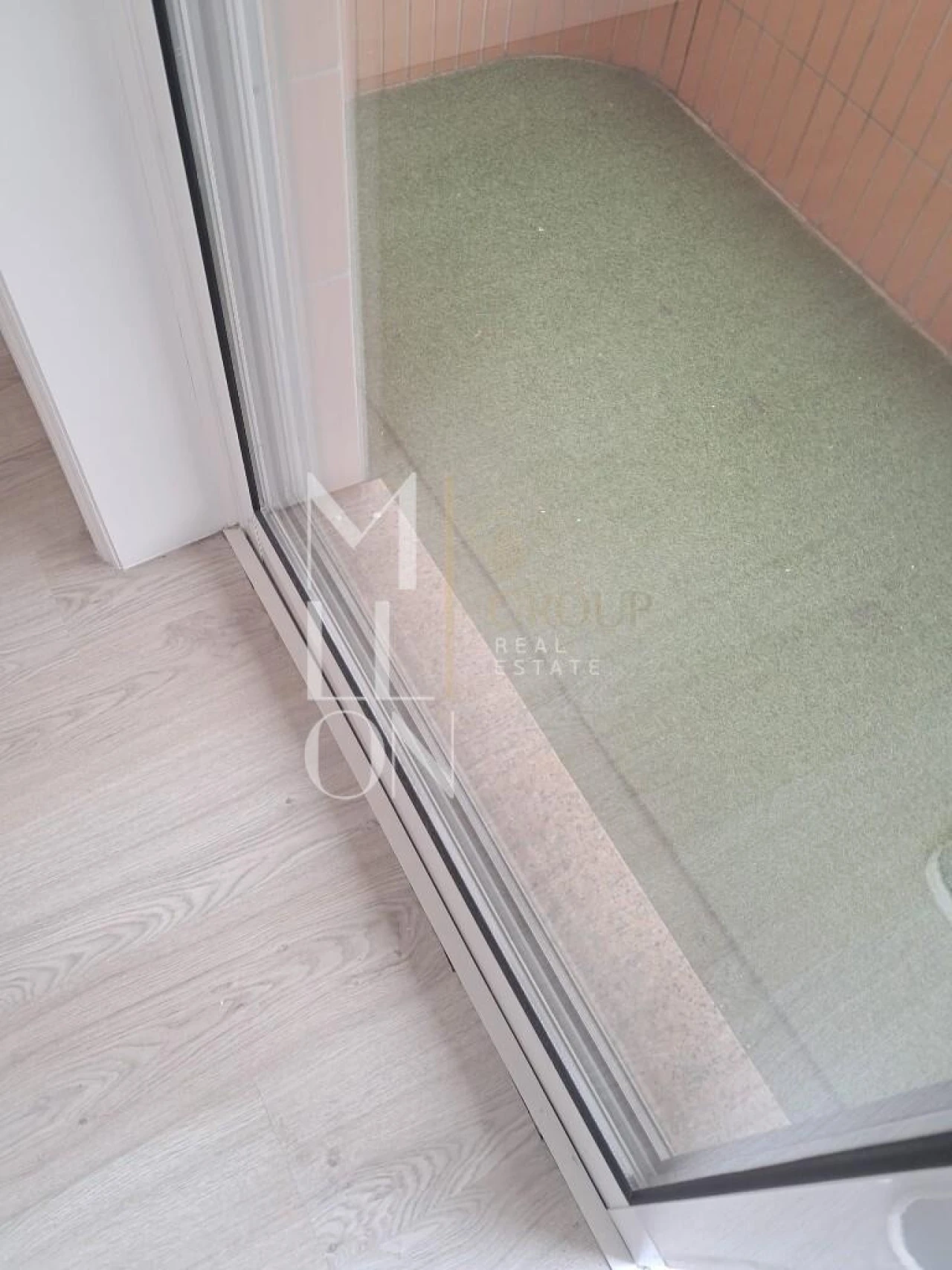 Apartamento T1 para Venda em Oliveira do Douro Foto 5