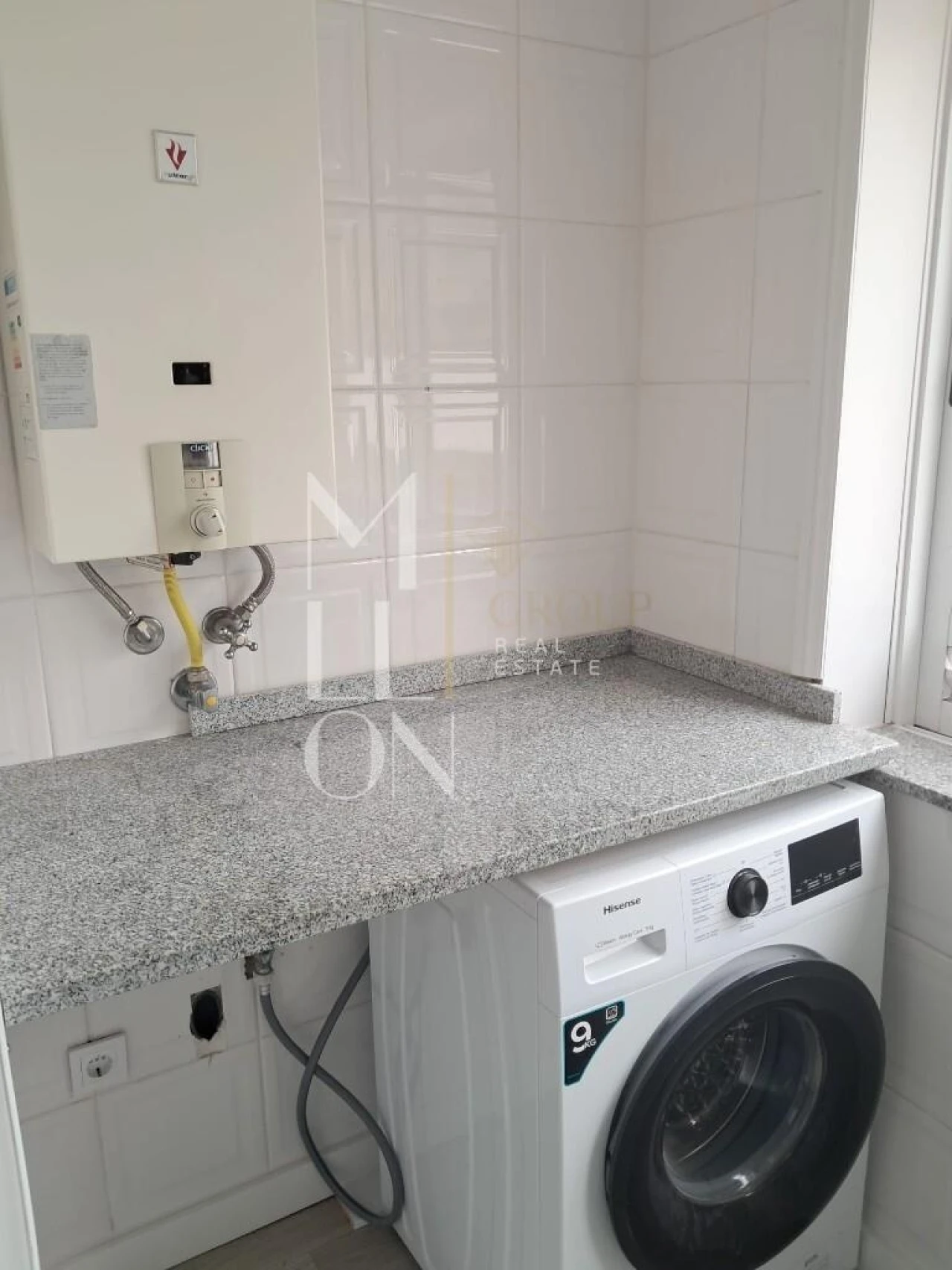 Apartamento T1 para Venda em Oliveira do Douro Foto 2