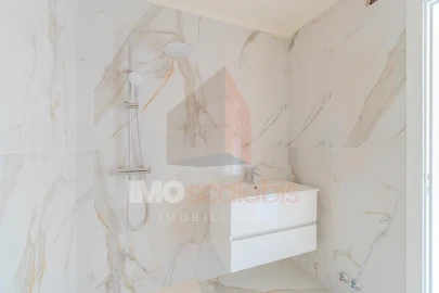 Apartamento T3 para Venda em Romeira e Várzea