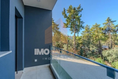 Apartamento T3 para Venda em Romeira e Várzea