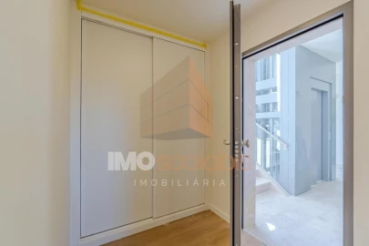 Apartamento T3 para Venda em Romeira e Várzea