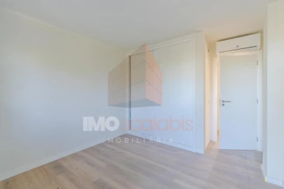 Apartamento T3 para Venda em Romeira e Várzea