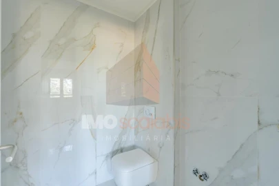 Apartamento T3 para Venda em Romeira e Várzea