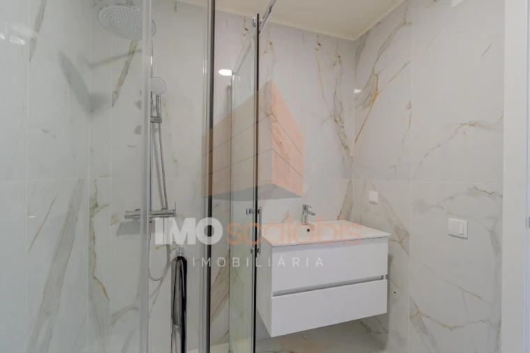 Apartamento T3 para Venda em Romeira e Várzea Foto 34