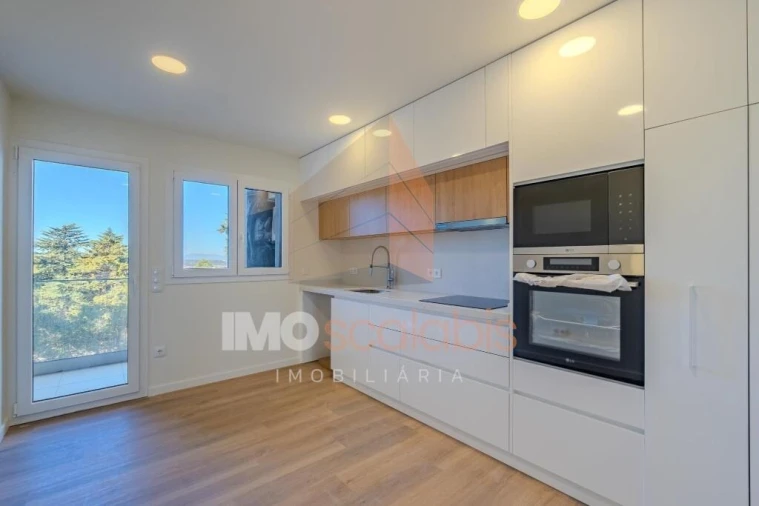 Apartamento T3 para Venda em Romeira e Várzea Foto 30