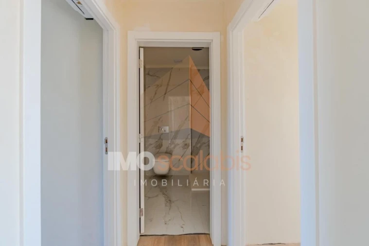 Apartamento T3 para Venda em Romeira e Várzea Foto 17