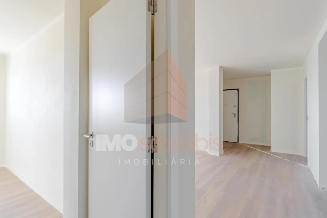 Apartamento T3 para Venda em Romeira e Várzea Foto 27