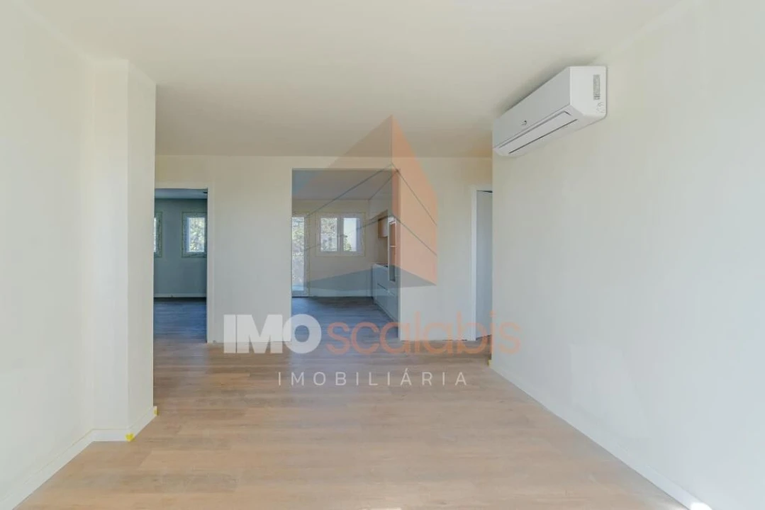 Apartamento T3 para Venda em Romeira e Várzea Foto 13