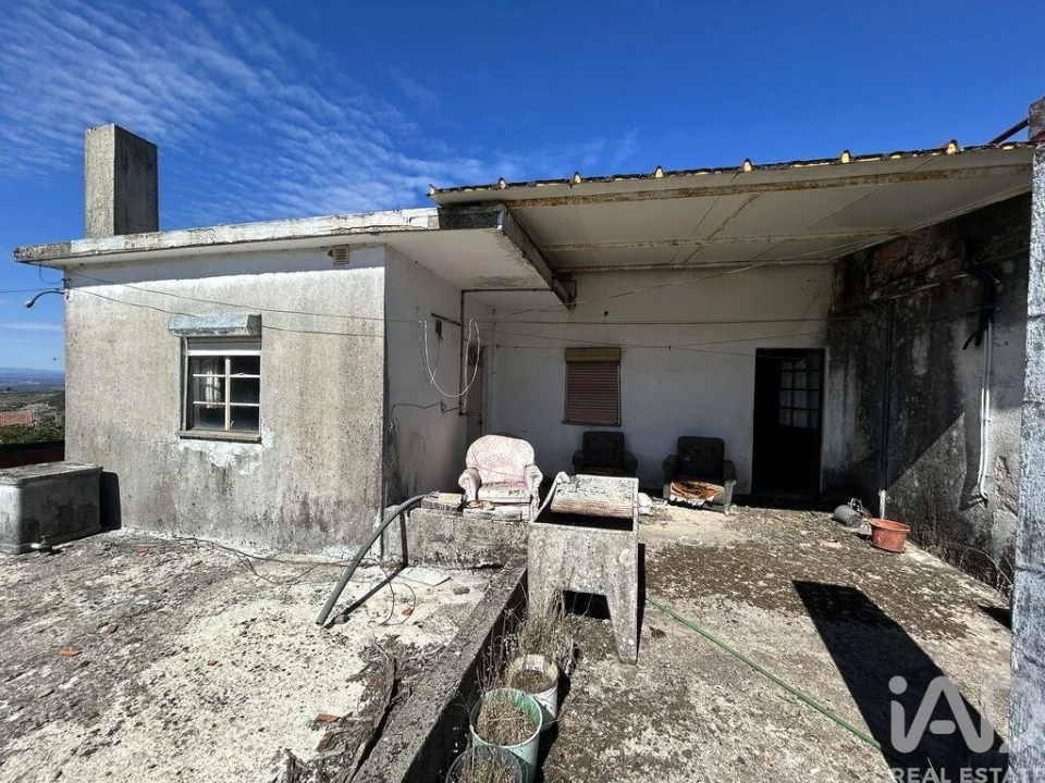 Moradia para Venda em Nogueira do Cravo Foto 11