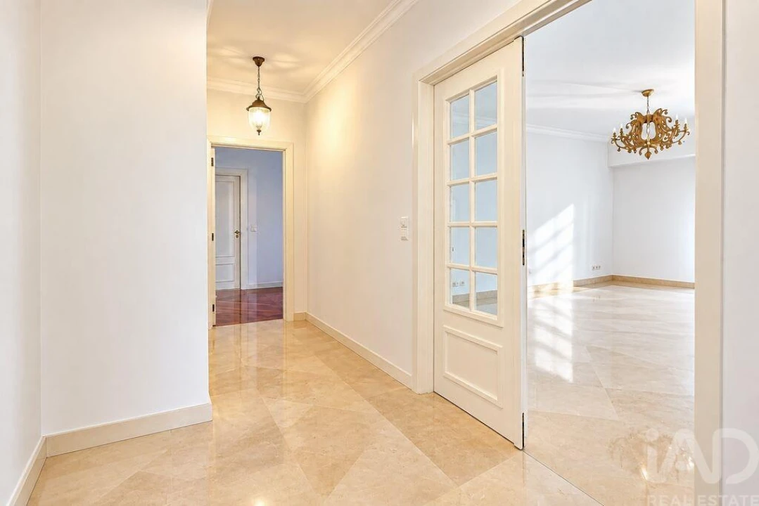 Apartamento T1 para Venda em Cascais e Estoril Foto 7
