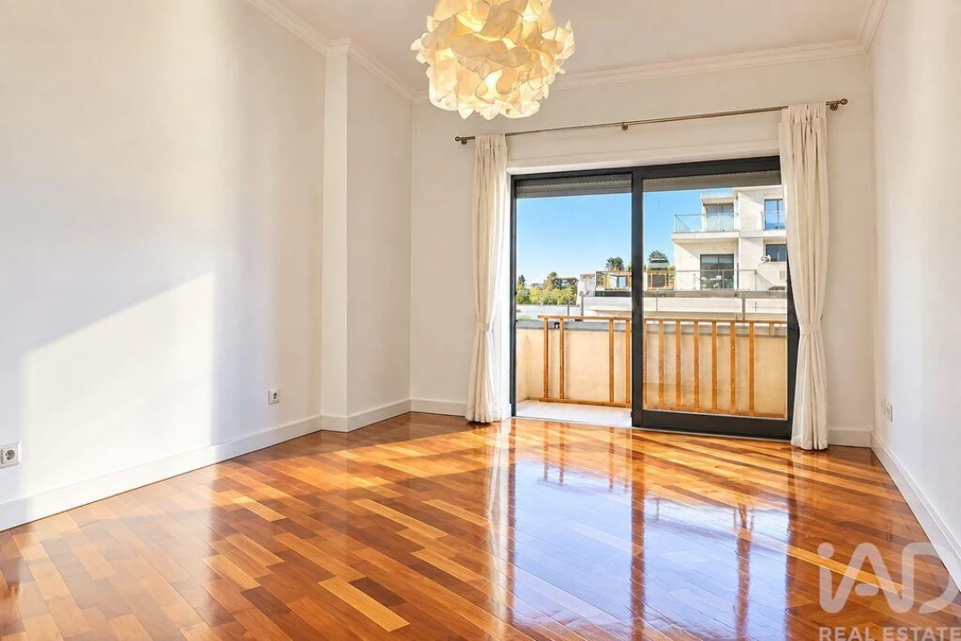 Apartamento T1 para Venda em Cascais e Estoril Foto 9