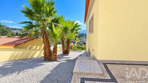 Moradia T6 para Venda em Vila Cova da Lixa e Borba de Godim