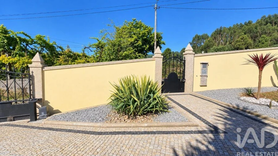 Moradia T6 para Venda em Vila Cova da Lixa e Borba de Godim Foto 4
