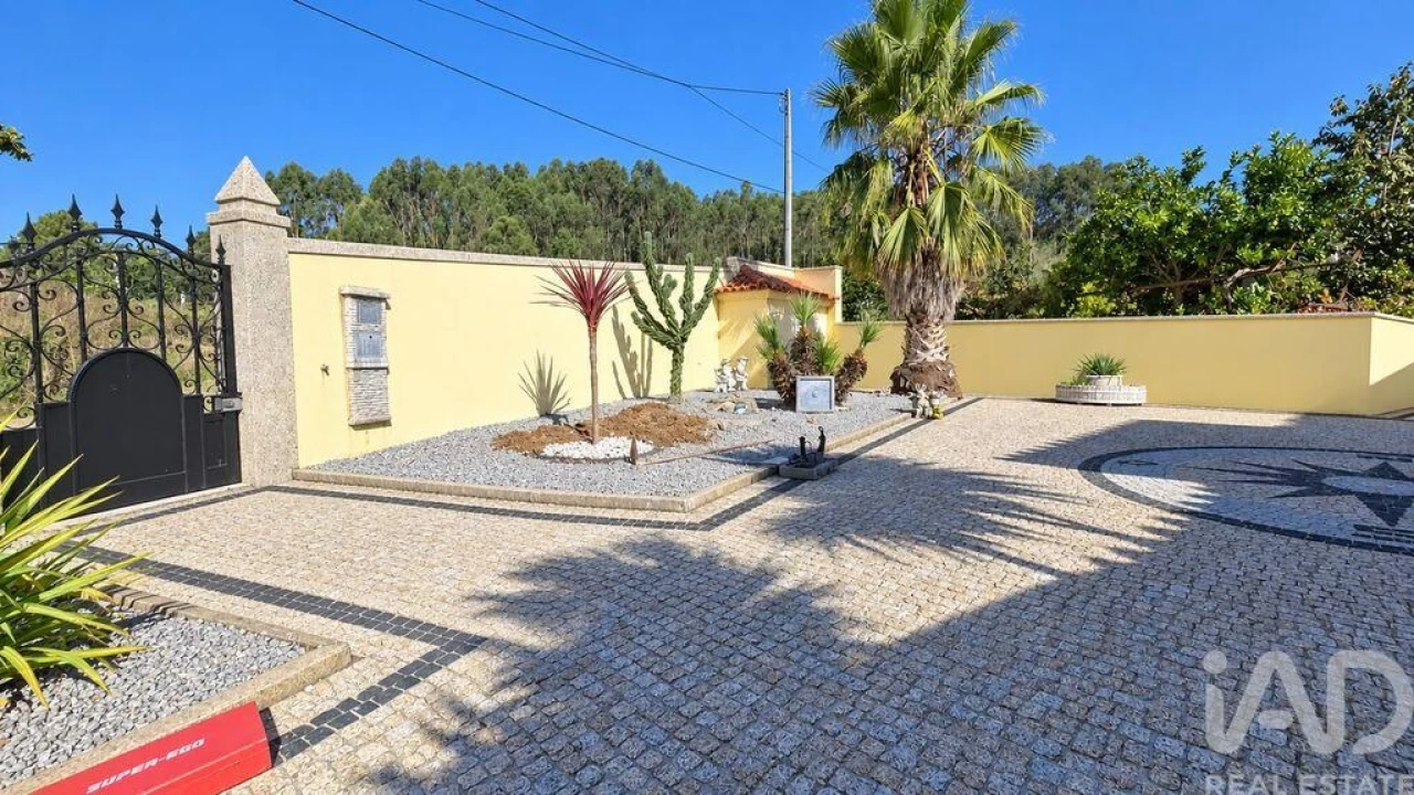 Moradia T6 para Venda em Vila Cova da Lixa e Borba de Godim Foto 8
