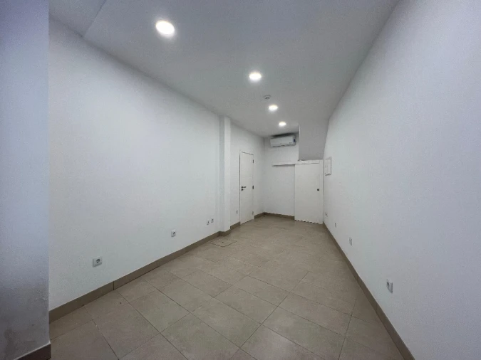 Prédio para Venda em São Martinho do Bispo e Ribeira de Frades Foto 2