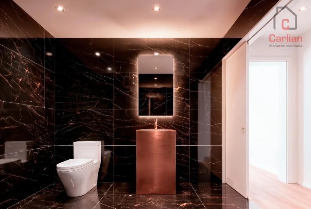 Apartamento T2 para Venda em Mafamude e Vilar do Paraíso Foto 8