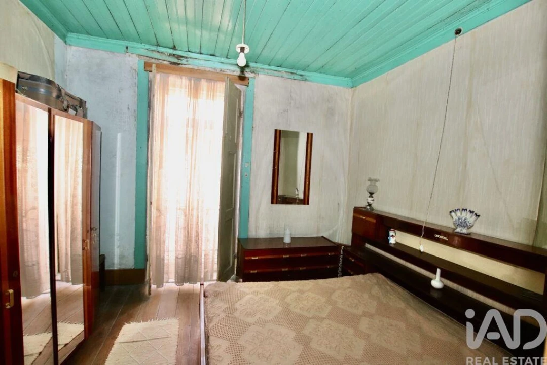 Moradia T4 para Venda em São Joaninho Foto 12