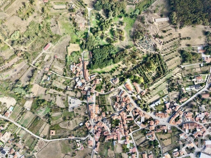 Moradia T4 para Venda em São Joaninho Foto 28