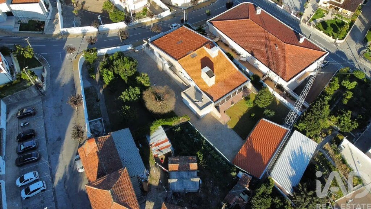 Moradia T4 para Venda em Cristelos, Boim e Ordem Foto 39