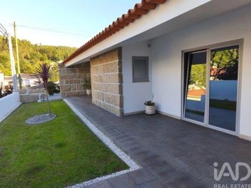 Moradia T4 para Venda em Cristelos, Boim e Ordem
