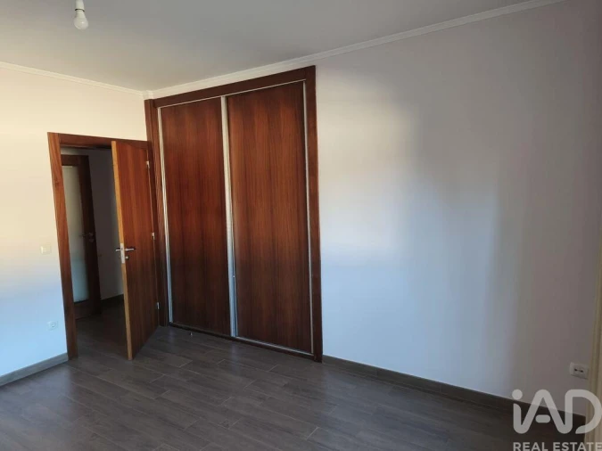 Moradia T4 para Venda em Cristelos, Boim e Ordem Foto 28