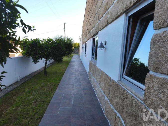 Moradia T4 para Venda em Cristelos, Boim e Ordem Foto 3