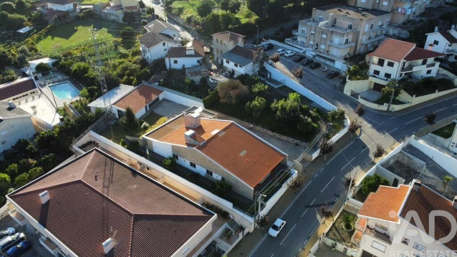 Moradia T4 para Venda em Cristelos, Boim e Ordem Foto 40