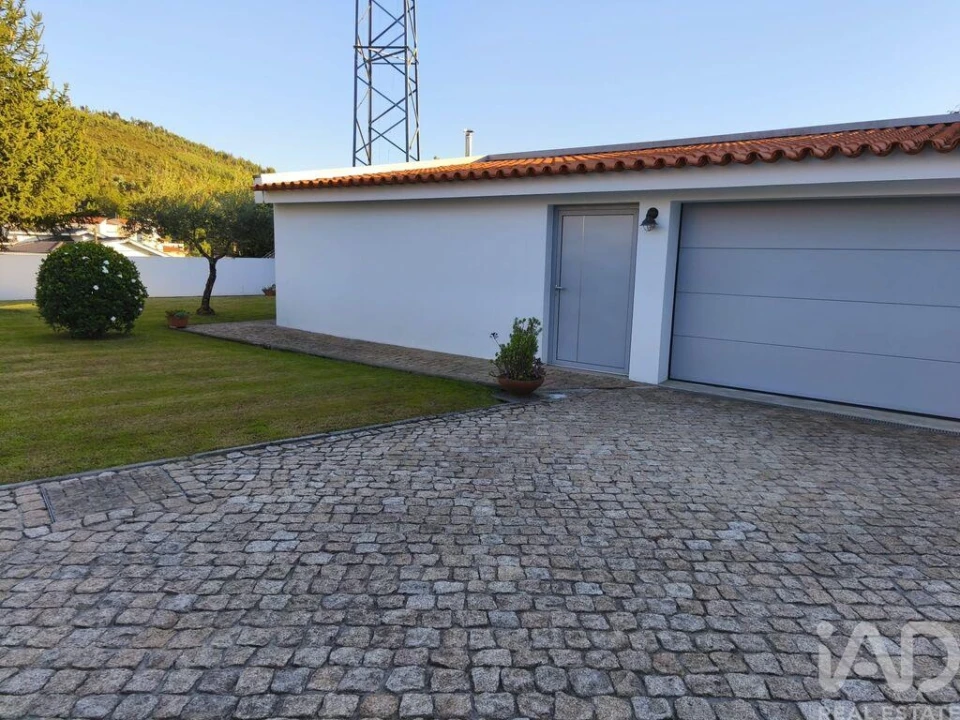 Moradia T4 para Venda em Cristelos, Boim e Ordem Foto 35