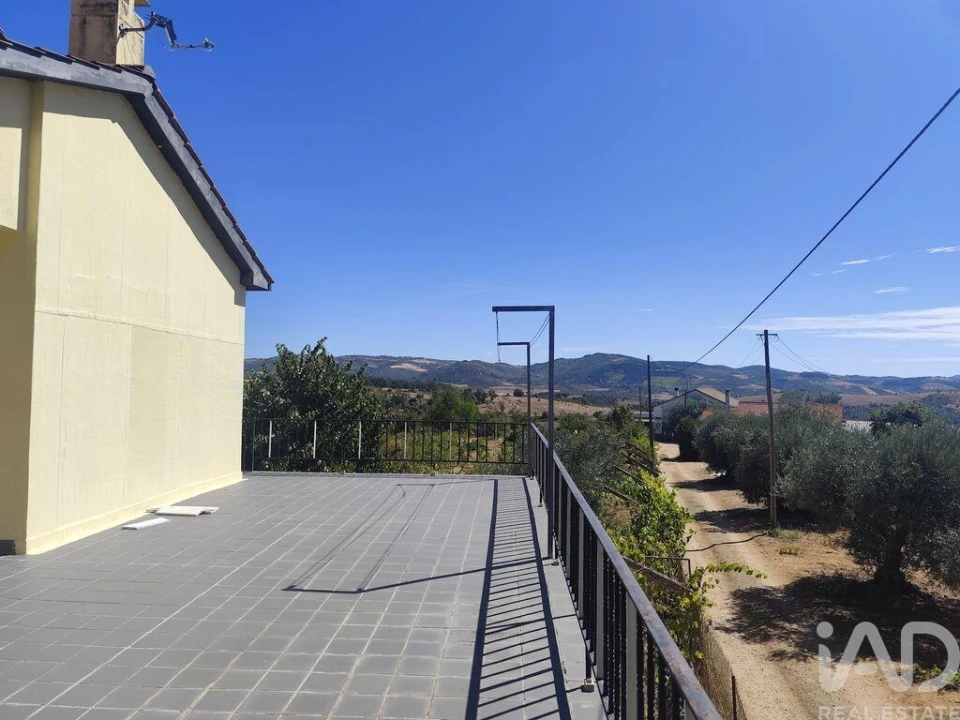 Moradia T4 para Venda em Sé, Santa Maria e Meixedo Foto 7