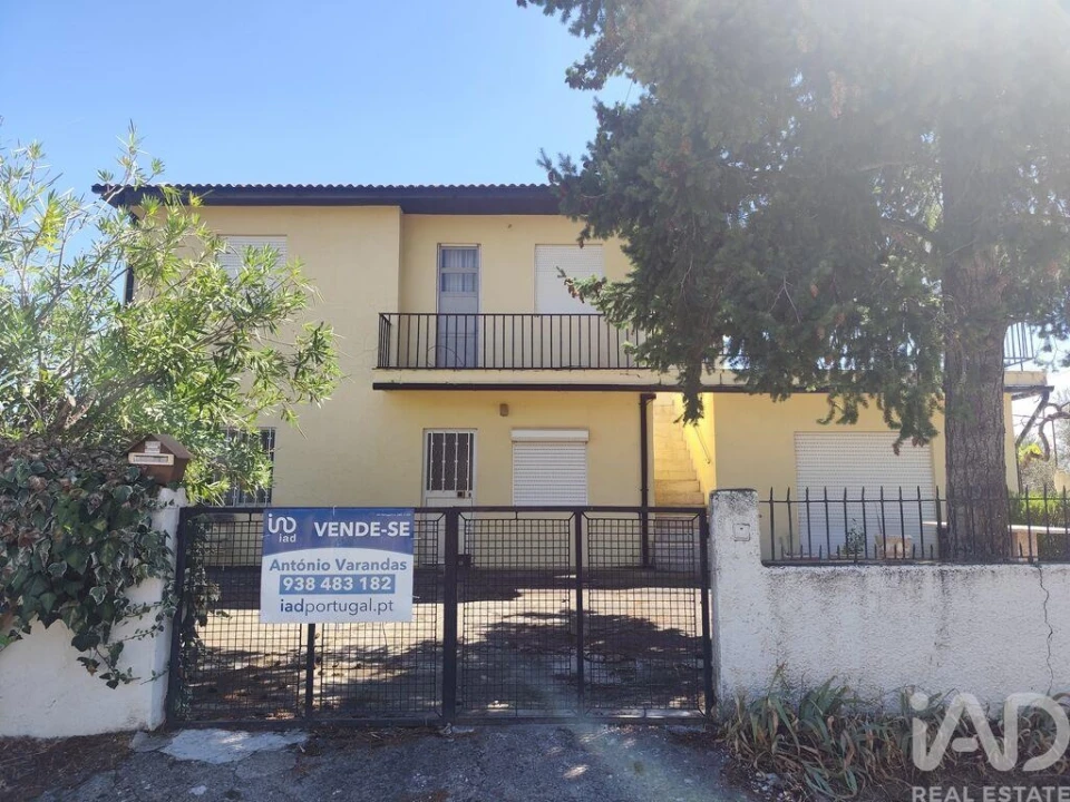 Moradia T4 para Venda em Sé, Santa Maria e Meixedo Foto 1