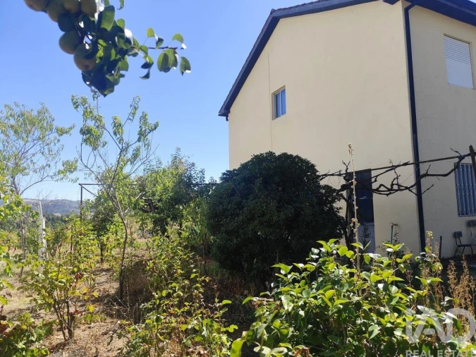 Moradia T4 para Venda em Sé, Santa Maria e Meixedo Foto 3