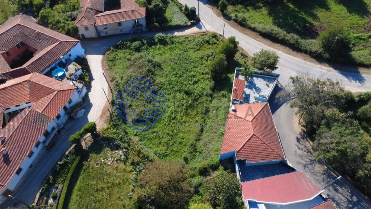 Terreno para Venda em Fânzeres e São Pedro da Cova Foto 26