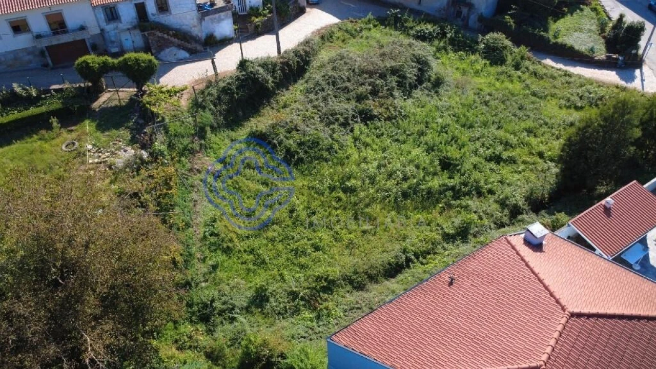 Terreno para Venda em Fânzeres e São Pedro da Cova Foto 24