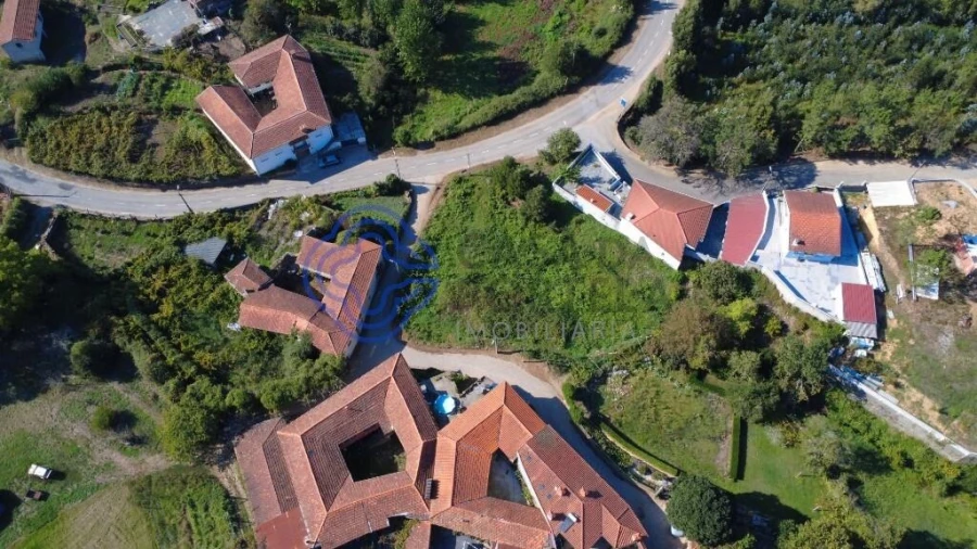 Terreno para Venda em Fânzeres e São Pedro da Cova Foto 13