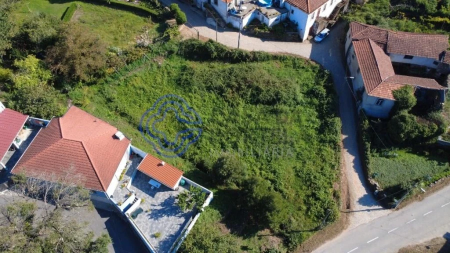 Terreno para Venda em Fânzeres e São Pedro da Cova Foto 6