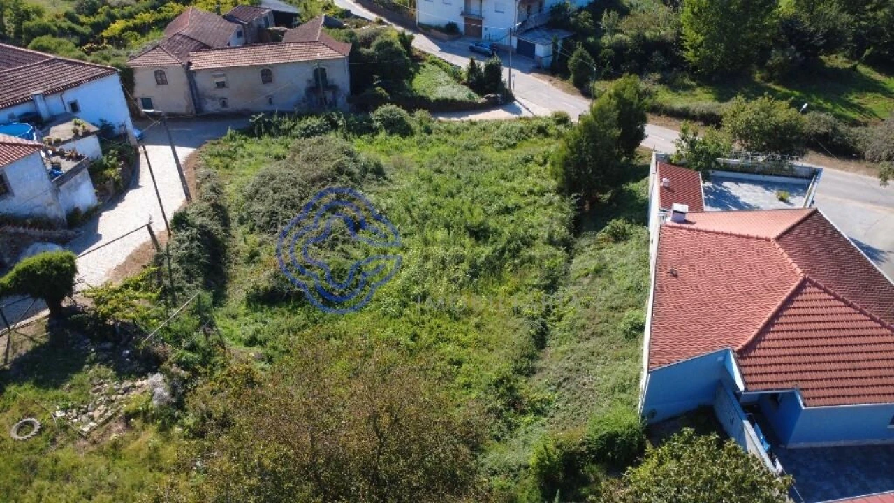 Terreno para Venda em Fânzeres e São Pedro da Cova Foto 25