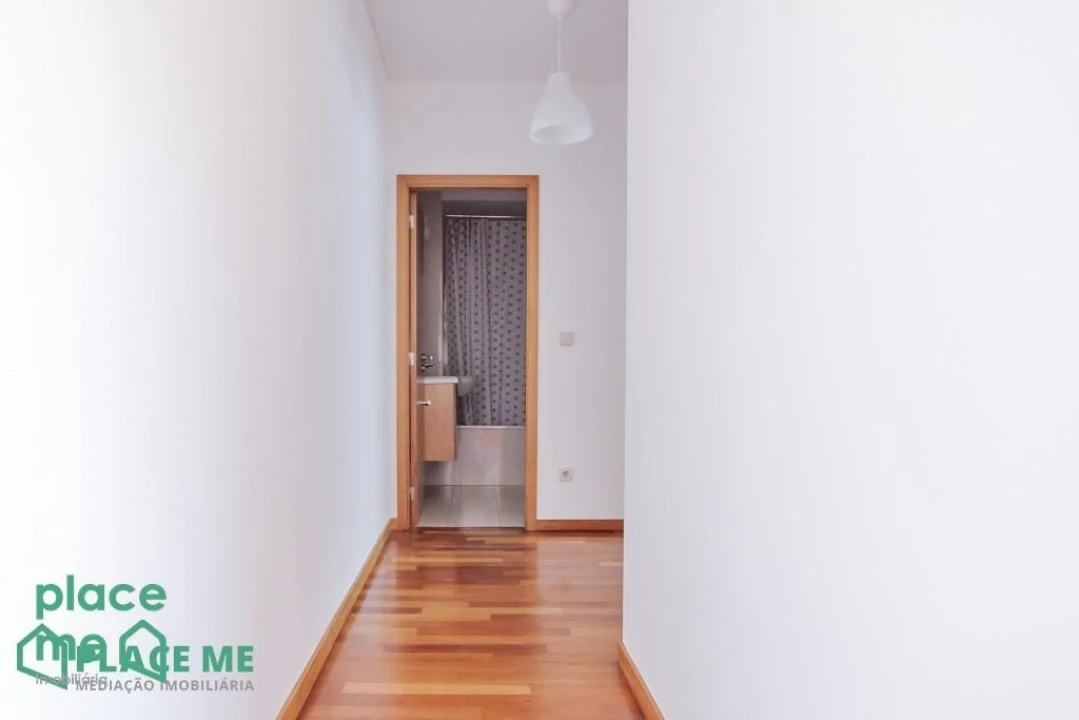 Apartamento T2 para Arrendamento em São Vitor (Braga) Foto 24