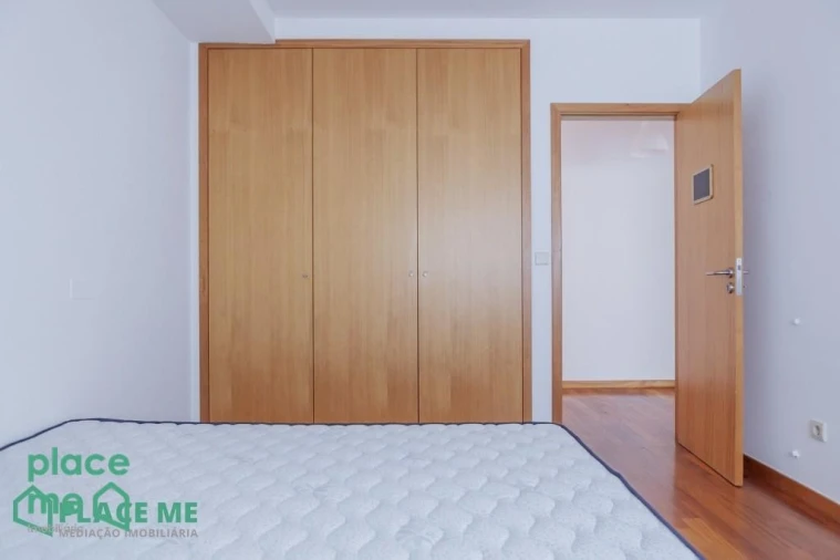 Apartamento T2 para Arrendamento em São Vitor (Braga) Foto 36