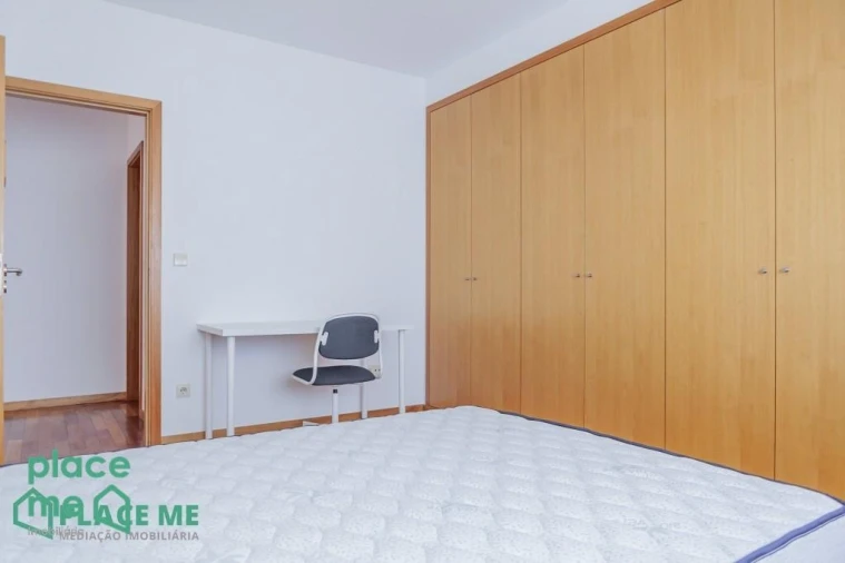 Apartamento T2 para Arrendamento em São Vitor (Braga) Foto 47